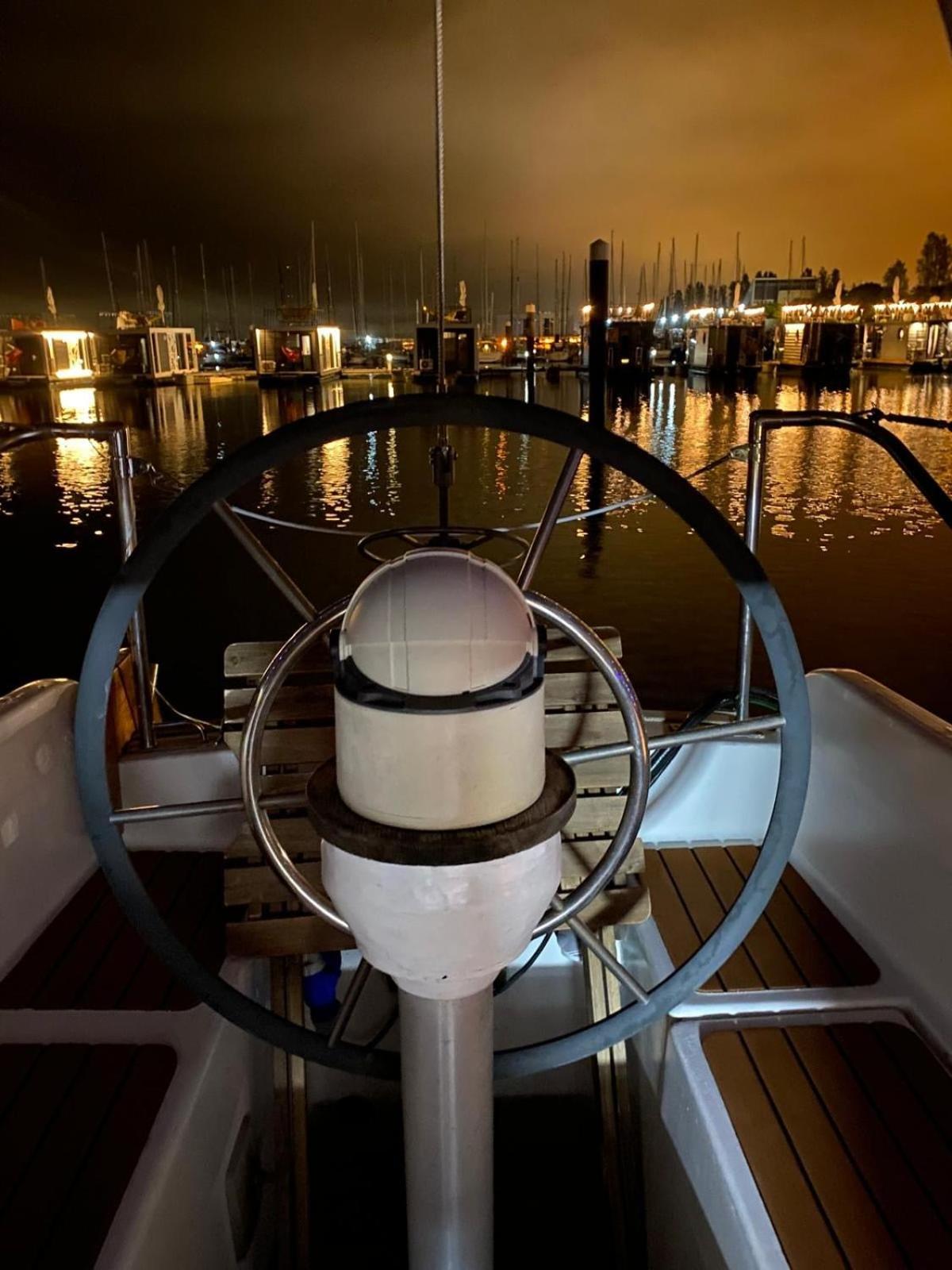 Sailboat Anand *